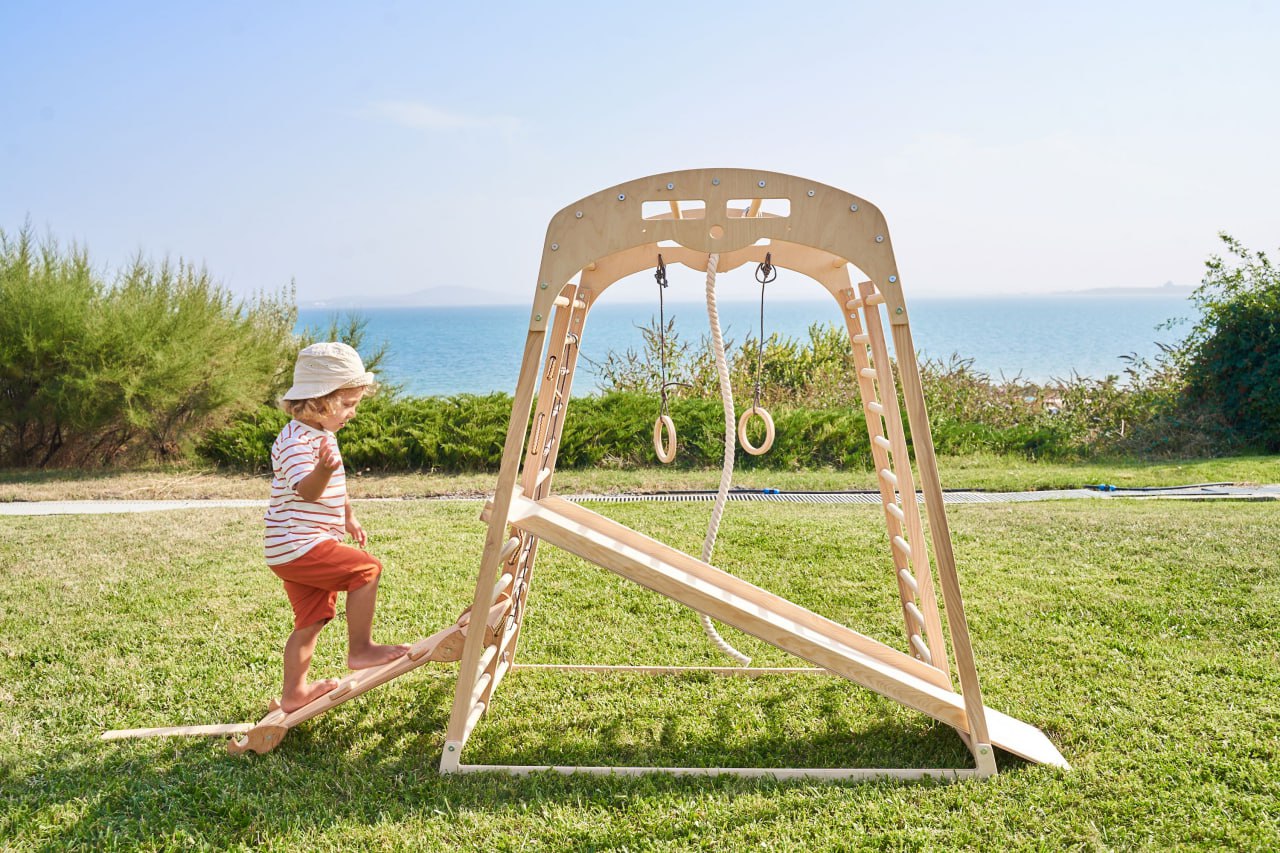 Faltbares Indoor-Kletterspielset aus Holz (Set 8 in 1)